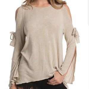 Elan open sleeve top with tie detail